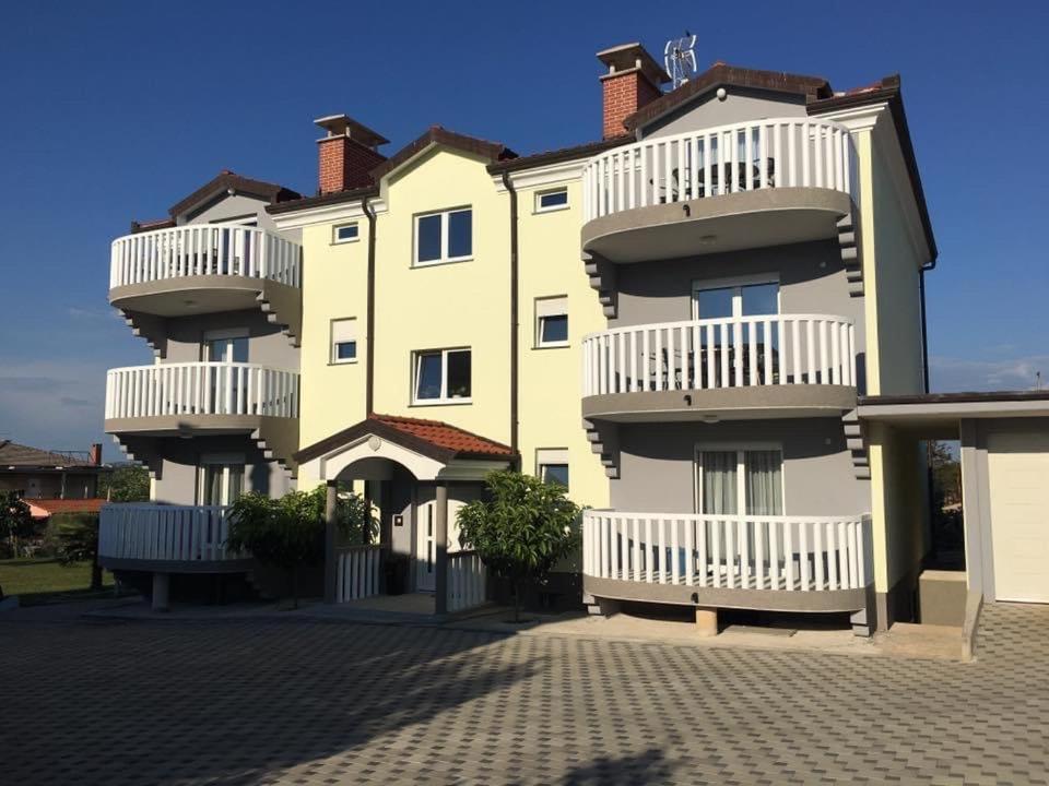 Ferienwohnungen Barbic Umag Bagian luar foto